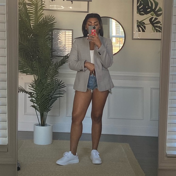 ✨Banana Republic Wool Blazer✨ - Picture 2 of 4